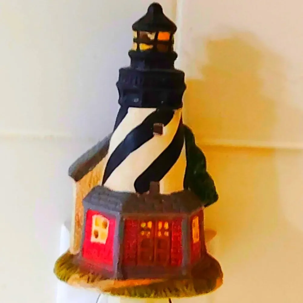 VTG Cape Hatteras Lighthouse Ceramic Nightlight 5